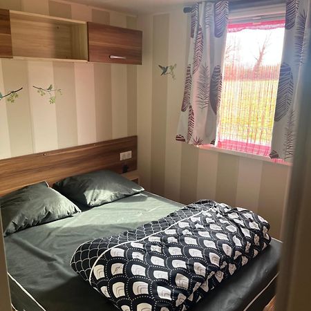 Mobilhome Camping Proche Des Plages 생장드몽 외부 사진